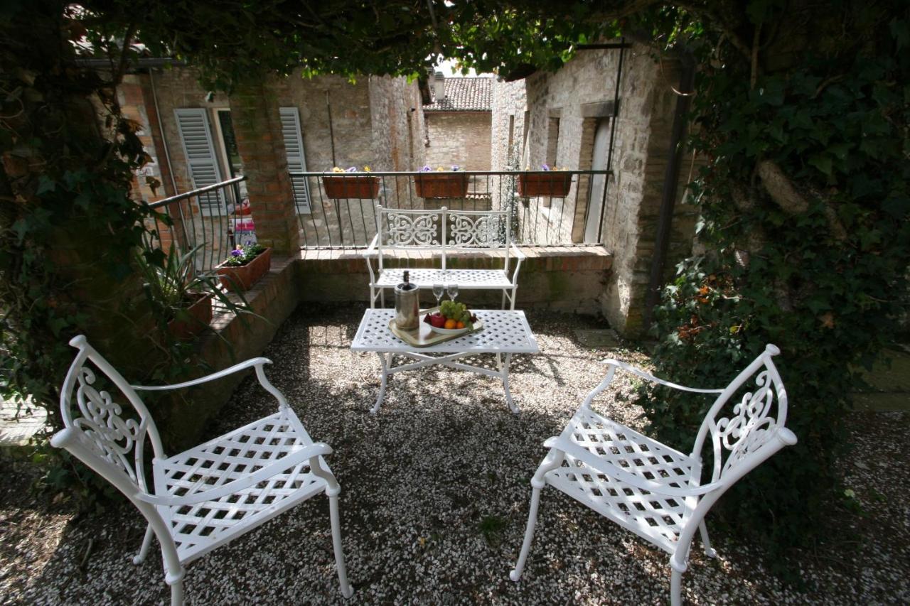Vescovado 7 Apartment Gubbio Exterior foto
